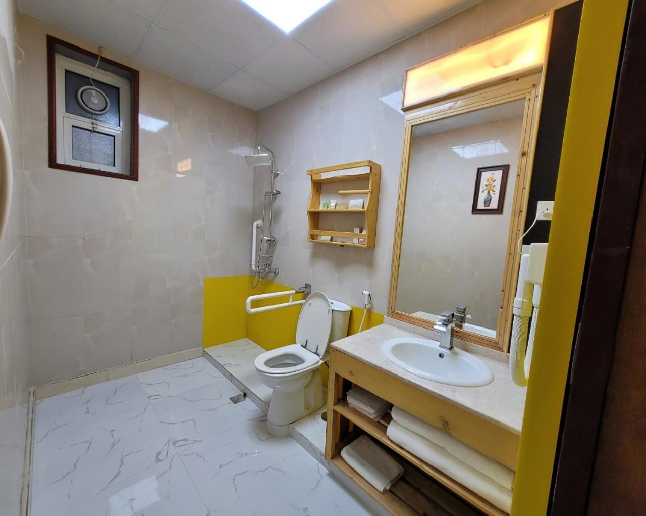 Camphor Hotel Ras al-Khaimah Esterno foto